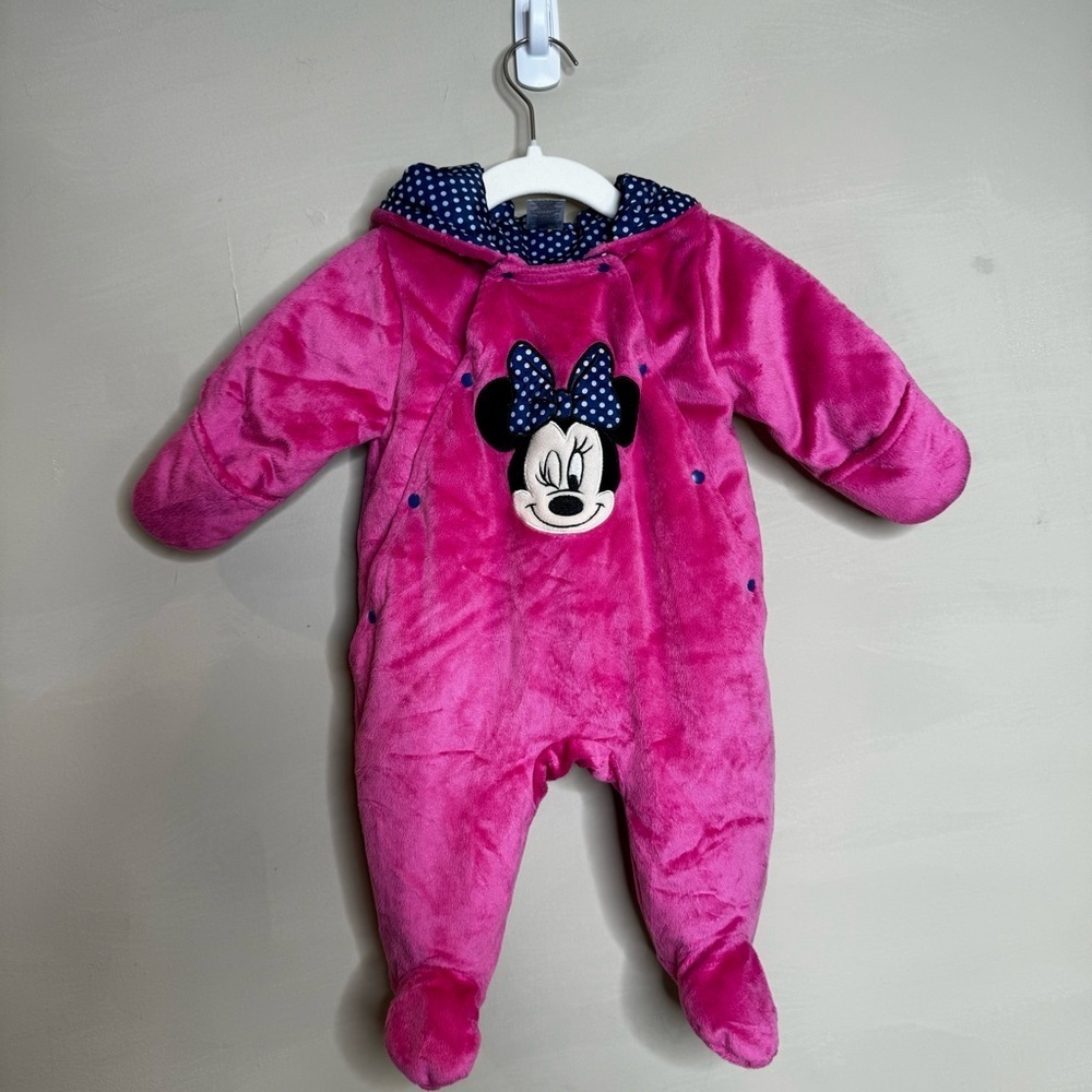 Disney Minnie Mouse Hot Pink Bunting Baby size 0-3 months
